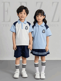 小學(xué)生藍(lán)白拼色體恤衫校服款式圖